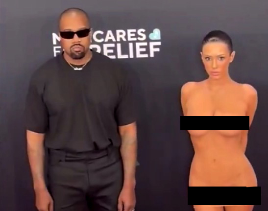 SCANDALE Bianca Censori Compagne De Kanye West Totalement Nue Sur