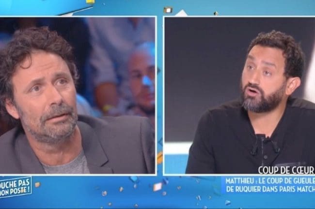 « Ah le bouffon ! » Cyril Hanouna insulte François Hollande en direct (vidéo)