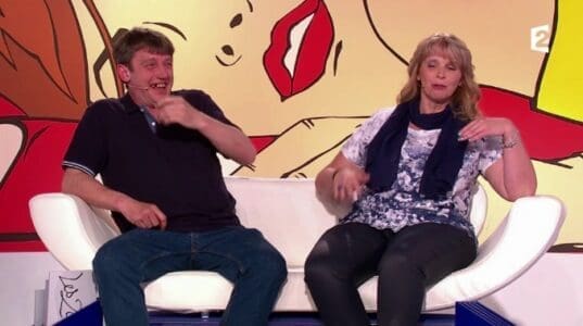 Ce candidat s'achète un poney ... mais il va vite le regretter !