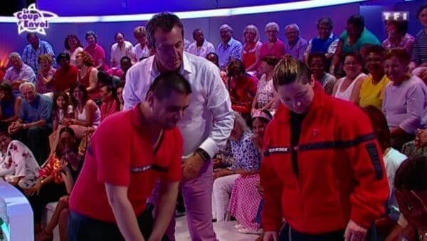 Enorme fou-rire dans le public : les pompiers se déplacent !