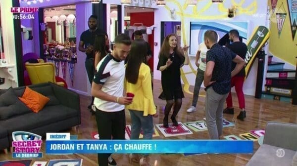 Secret Story : Tanya ne sait pas mettre des fessées !!!