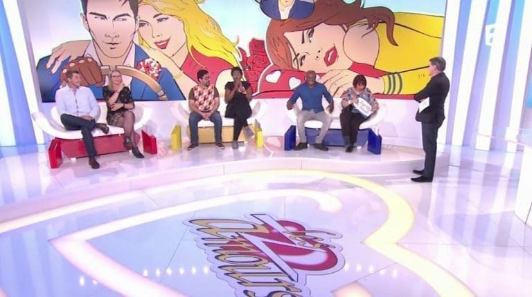 Elle défonce son mari à coups de carton !