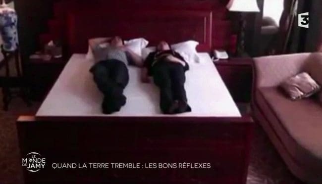 INCREDIBLE: An indestructible bed in the event of an earthquake!
