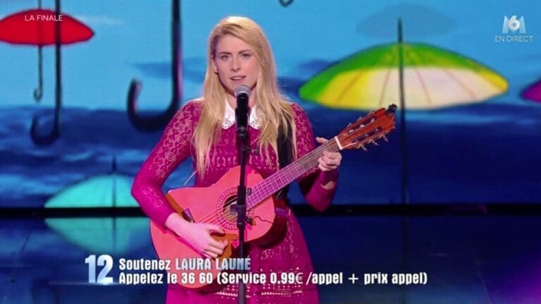 Laura Laune rend une nouvelle fois le jury hilare !!!