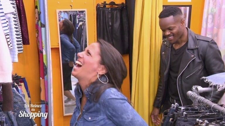 Sa jupe craque pendant l'essayage ...