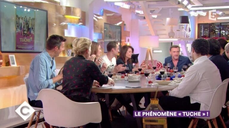 Jeff Tuche s'invite dans "C à vous" !