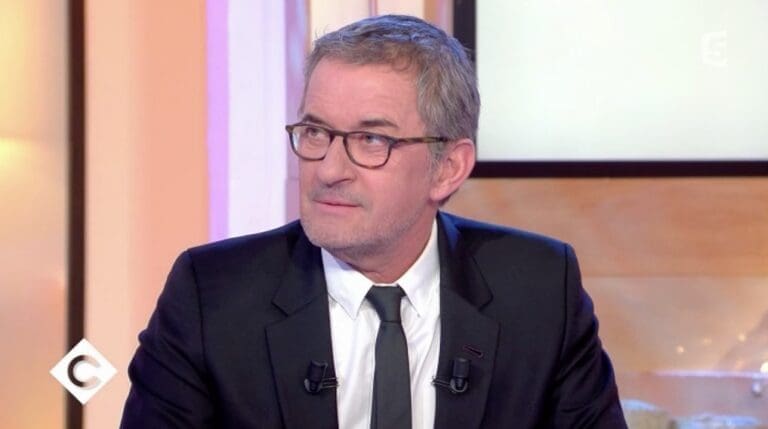 Christophe Dechavanne prend la mouche !