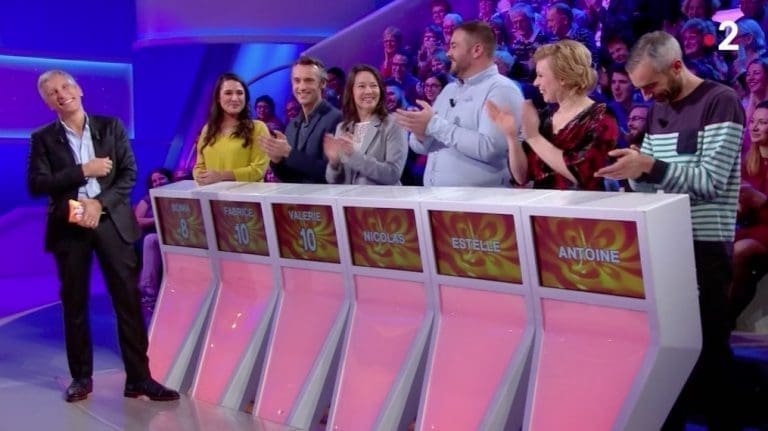 Nagui éclate de rire pour une anecdote !