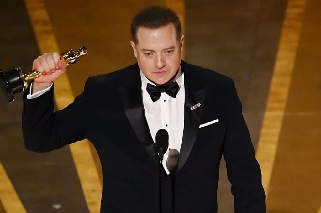 Brendan Fraser est sacré meilleur acteur aux Oscars 2023 après une longue traversée du désert