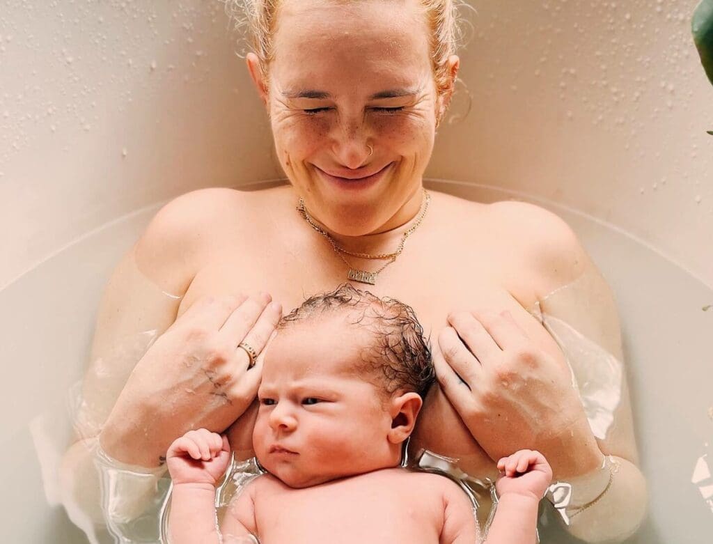 Bruce Willis et Demi Moore : La naissance exceptionnelle de leur petite-fille par Rumer