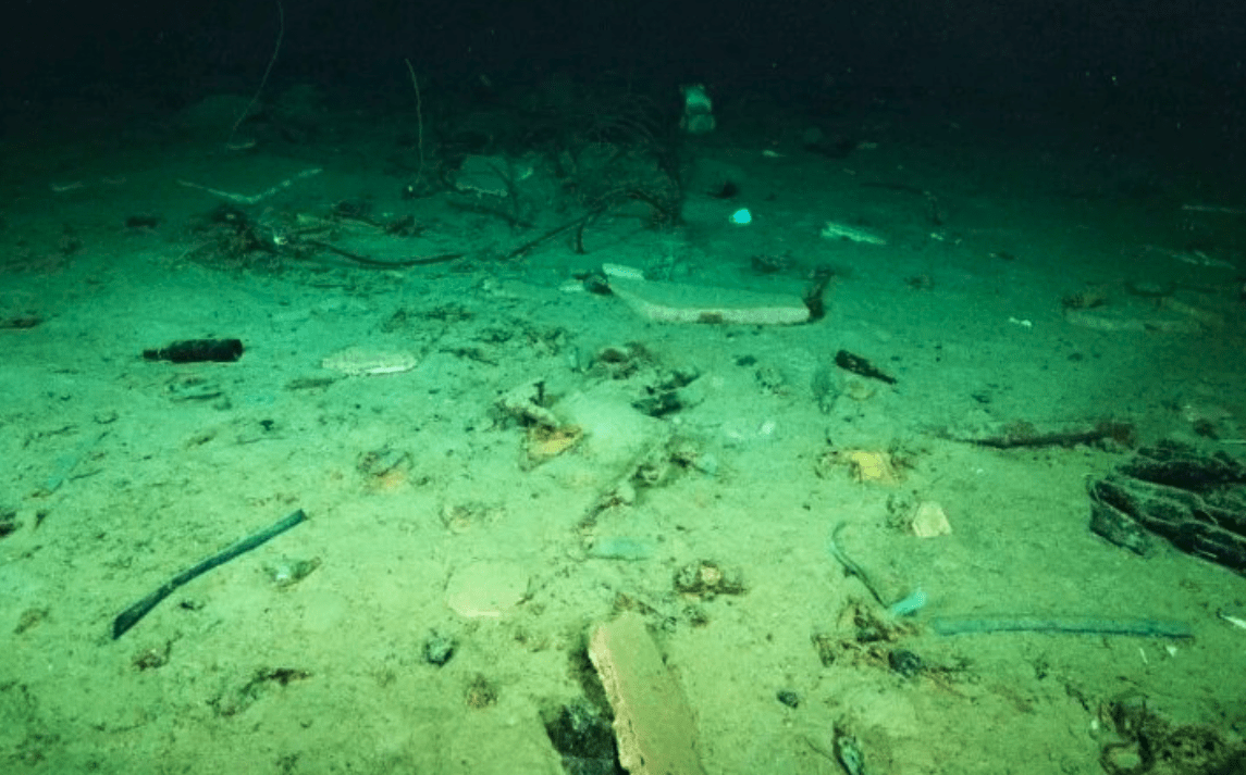 Tragédie du Titan : le sous-marin prés du Titanic disparaît dans une implosion