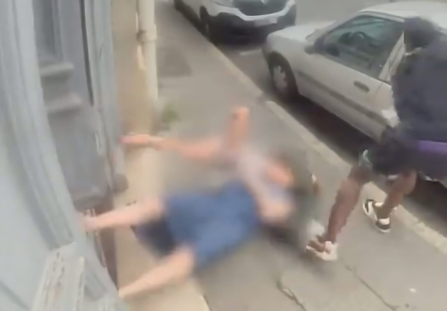 Agression Bordeaux : Un homme placé en garde à vue suite a la contre une femme âgée et sa petite-fille