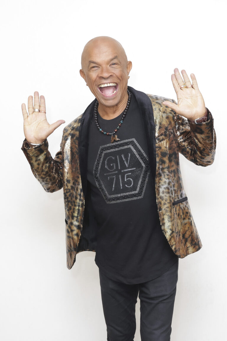 Francky Vincent : "J’ai commencé la musique en tapant avec des baguettes dans la cage d'escalier."