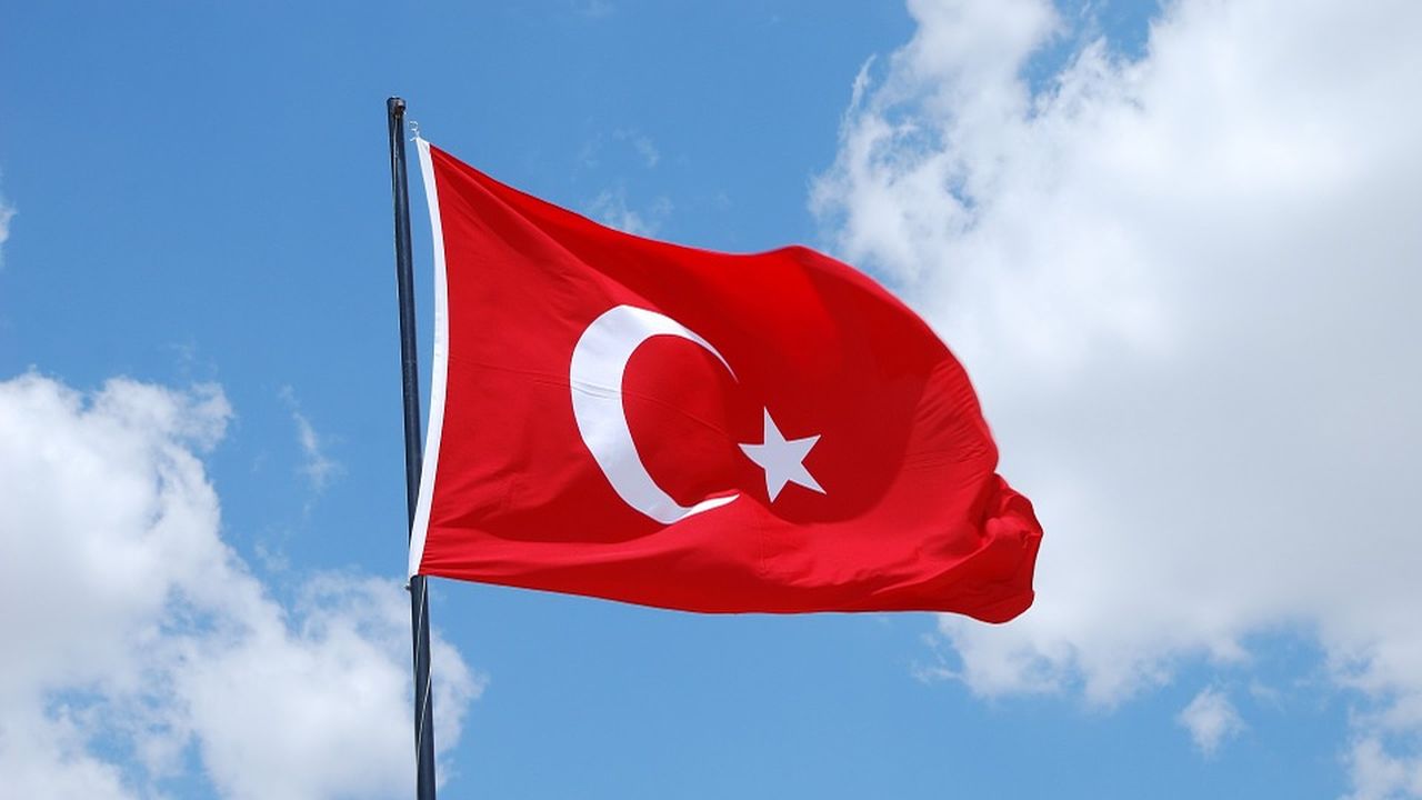 Turquie: l’inflation accélère à 67,1% sur un an en février