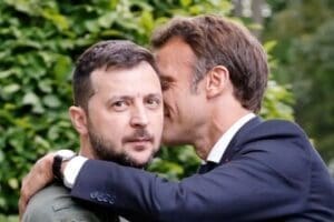 Attentat à Odessa : Macron visé ? Risque de confrontation mondiale en vue