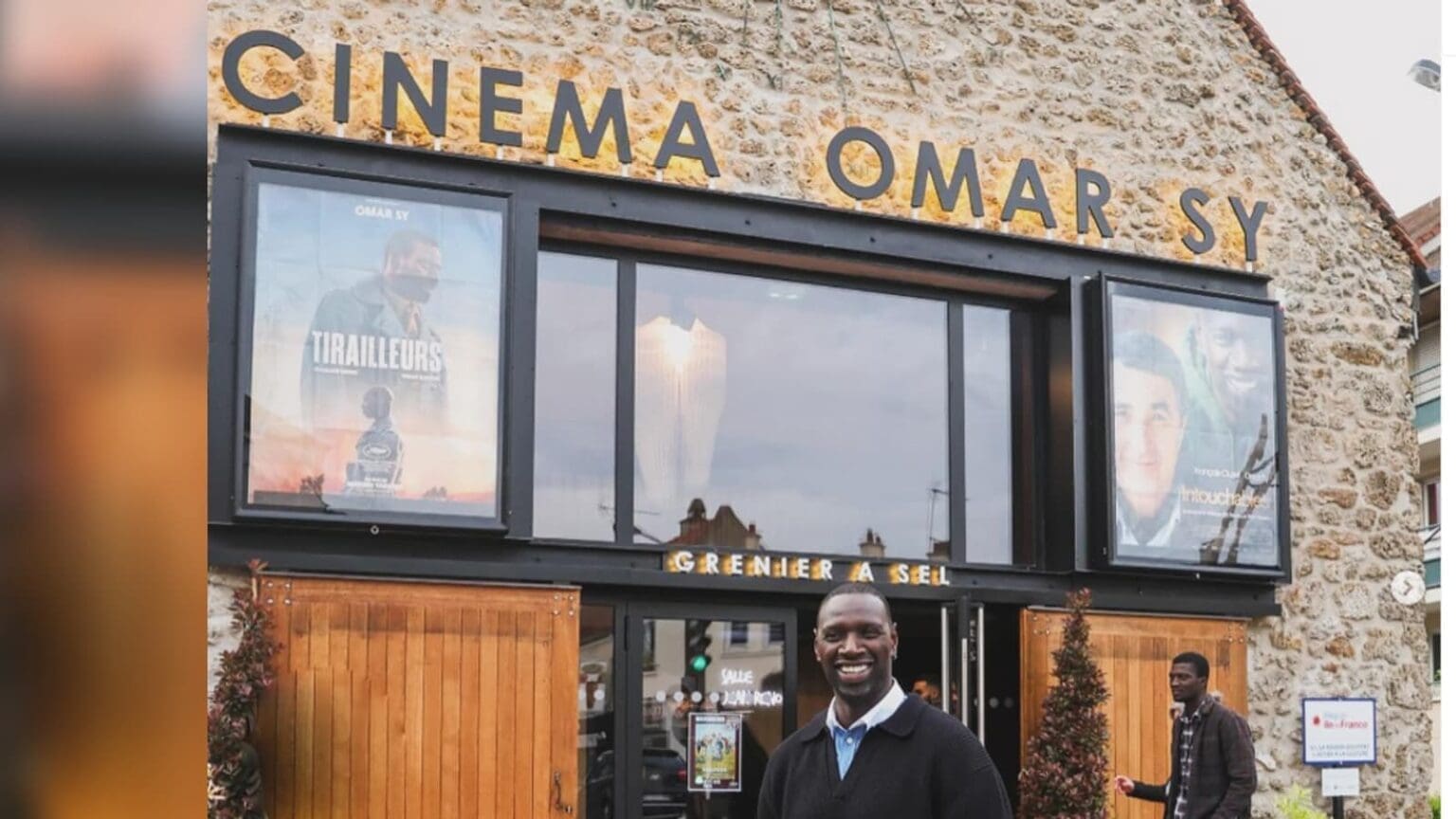 L-acteur-Omar-Sy-a-inaugure-le-cinema-a-son-nom-ce-samedi-27-avril-a-Trappes-1852954
