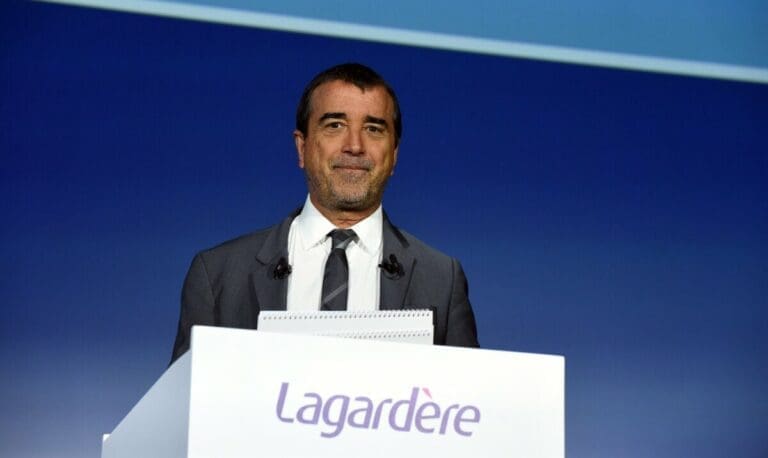 Lagardere mis en examen