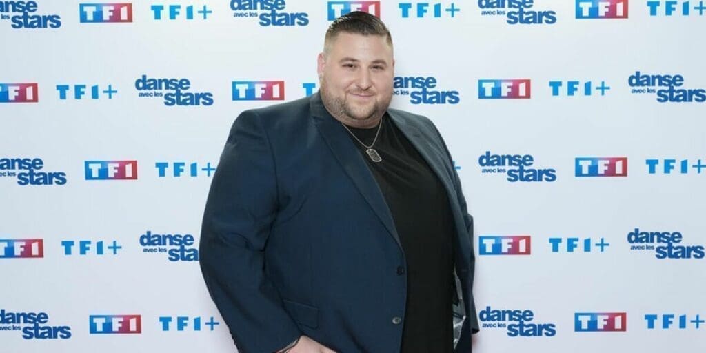 danse-avec-les-stars-2024-un-deuxieme-couple-devoile-nico-capone-seme-le-doute-sur-les-reseaux-sociaux