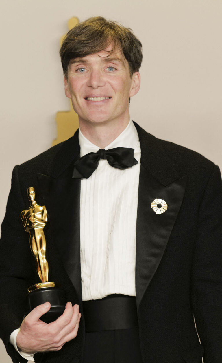 CINÉMA - Cillian Murphy : "L’audition de mon premier rôle, je l’ai préparée alors que je faisais du stop et du camping en France. On m’a envoyé le scénario dans ma tente."