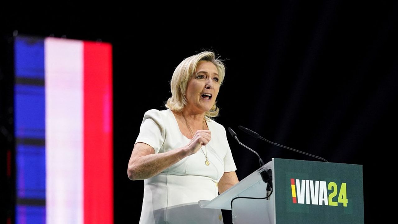 Marine Le Pen appelle à une réorientation de l’UE lors du congrès Europa Viva 24 à Madrid en présence du président argentin