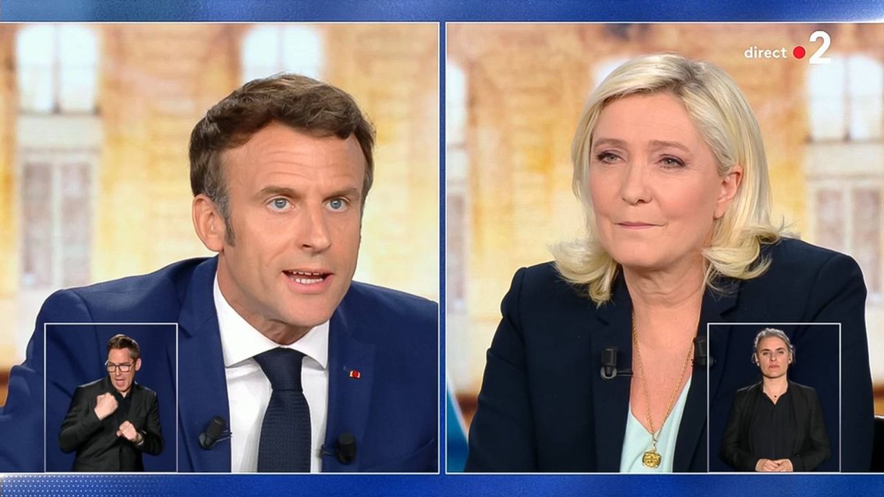 Emmanuel Macron « prêt à débattre maintenant » avec Marine le Pen