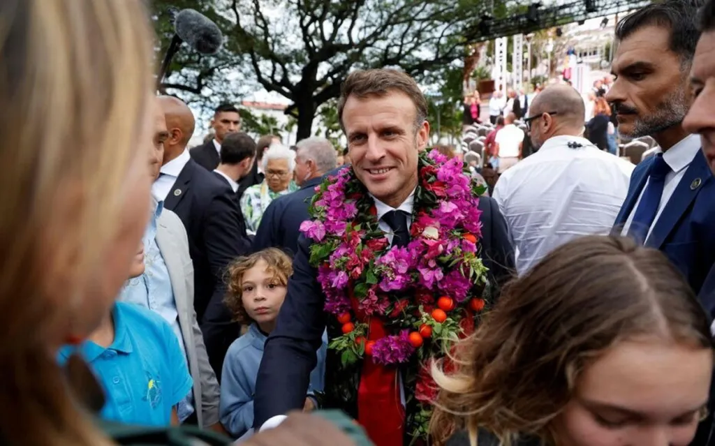 Emmanuel Macron part en Nouvelle-Calédonie « ce soir pour installer une mission gouvernementale »
