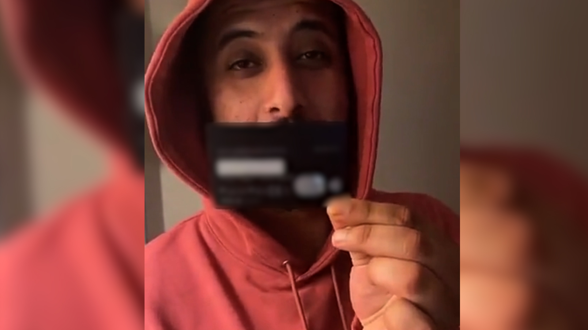 L’influenceur Nasdas va partager sa carte bancaire dans sa  story Snapchat