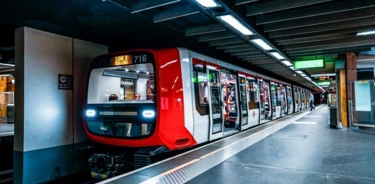 Attaque au couteau à Lyon : le suspect sous OQTF transféré en psychiatrie
