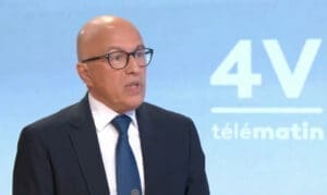 Crise LR : Éric Ciotti défie son exclusion et retourne ce matin au siège du parti