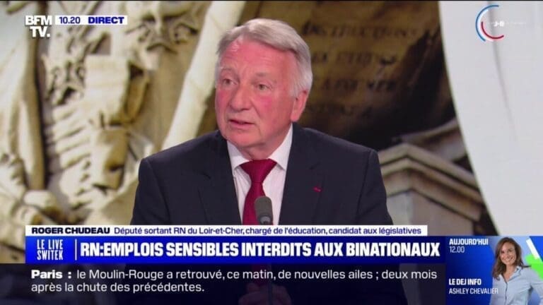Roger Chudeau du RN critique la double nationalité de Najat Vallaud-Belkacem