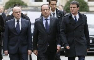 François Hollande : « Cazeneuve et Valls se trompent »