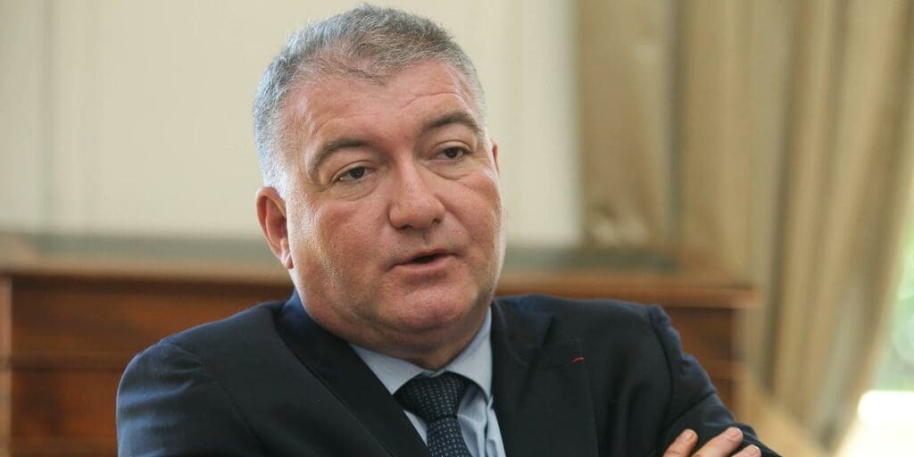 interview prefet christophe bay