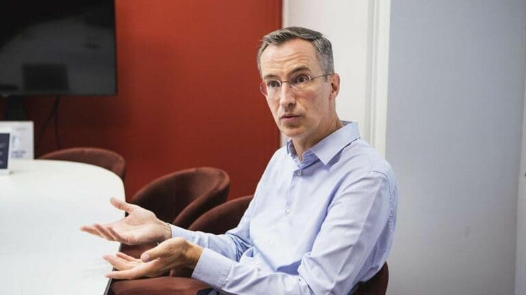 Plan "Périclès" : le milliardaire conservateur Pierre-Edouard Stérin élabore une stratégie pour influencer la politique et les médias