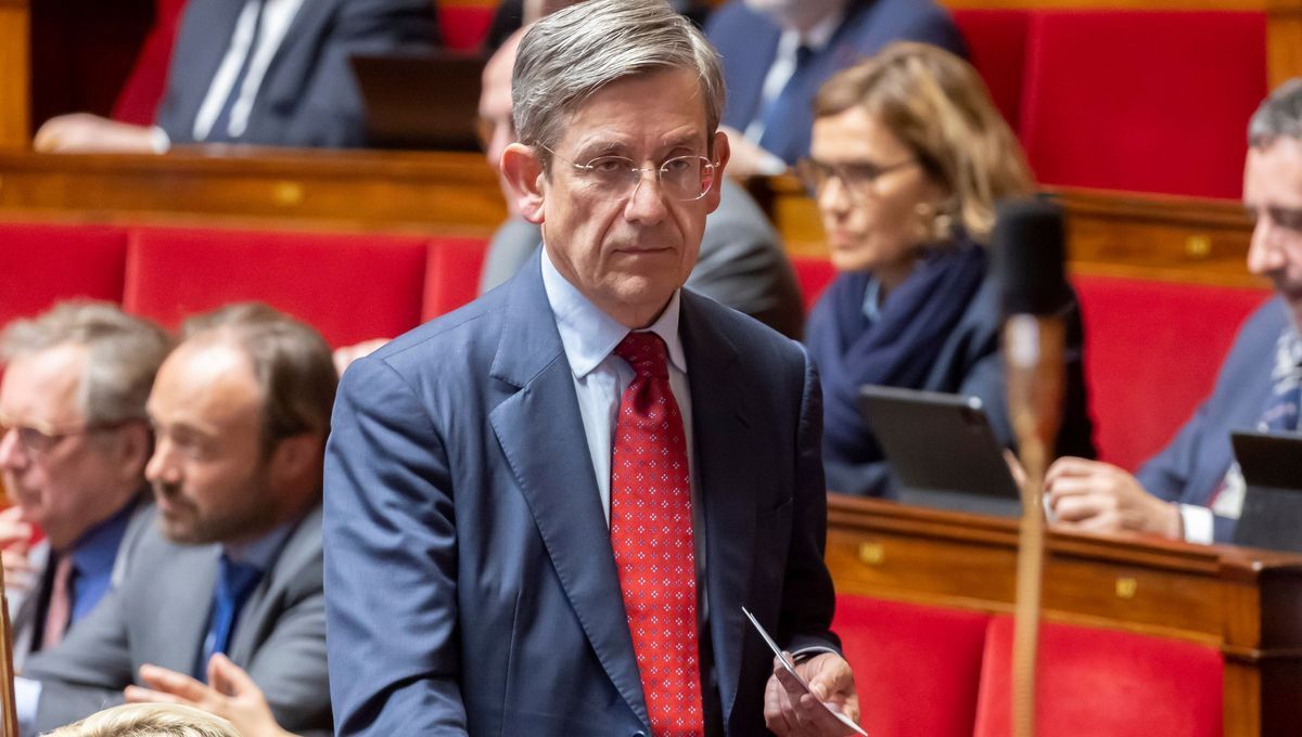 Budget 2024 : Charles de Courson n’exclut pas de voter la motion de censure contre le gouvernement Barnier