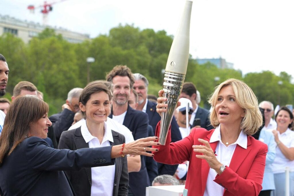 OLY-2024-PARIS-TORCH