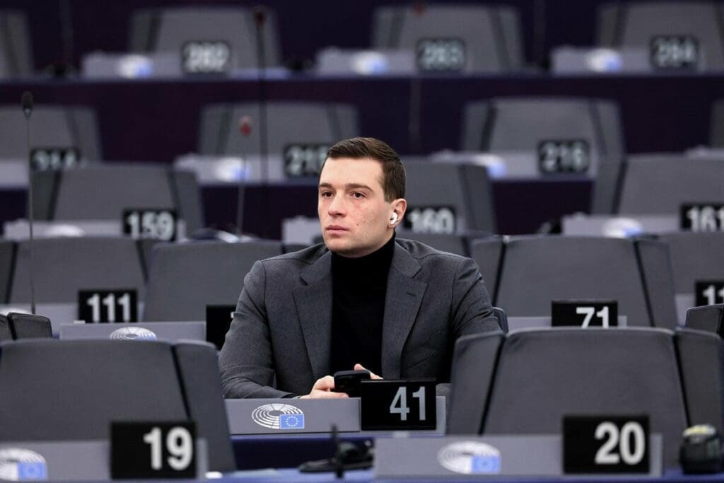 20240301-img-au-parlement-europeen-le-bilan-famelique-de-jordan-bardella