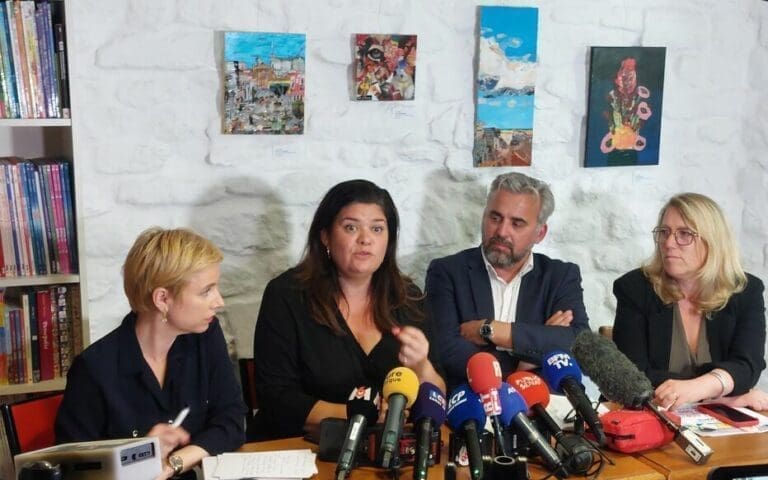 Trois des quatre dissidents LFI réélus au second tour