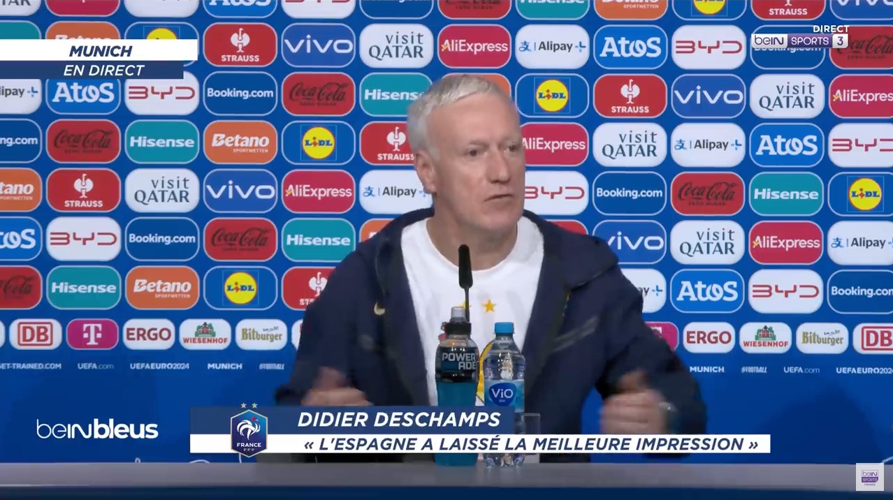 EURO 2024 – Didier Deschamps répond avec humour à un journaliste suédois sur le jeu ennuyeux des Bleus