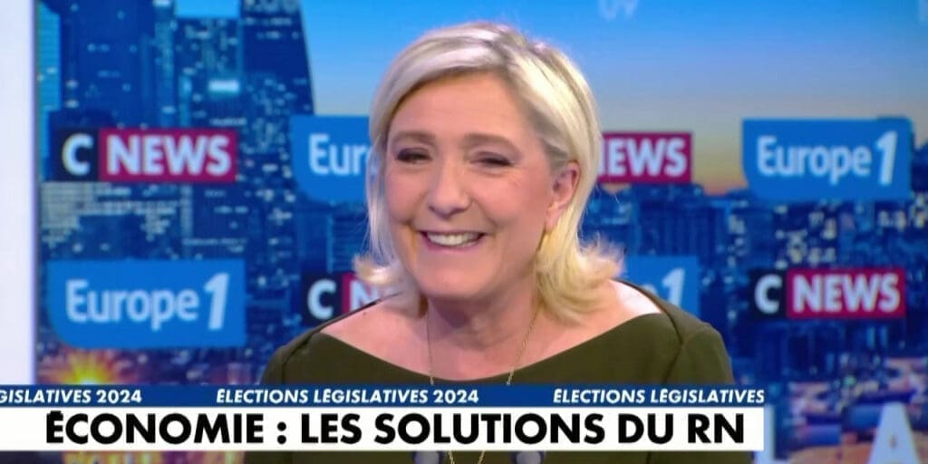 EXTRAIT-Marine-Le-Pen-revient-sur-le-programme-economique-du-RN