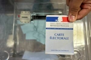 Second tour des législatives : 26,63% de participation à midi