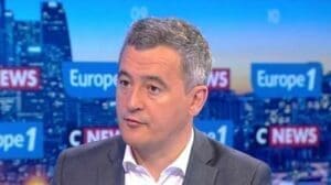 Gérald Darmanin annonce l'expulsion d'un imam radicalisé et appelle à l'union avec LR