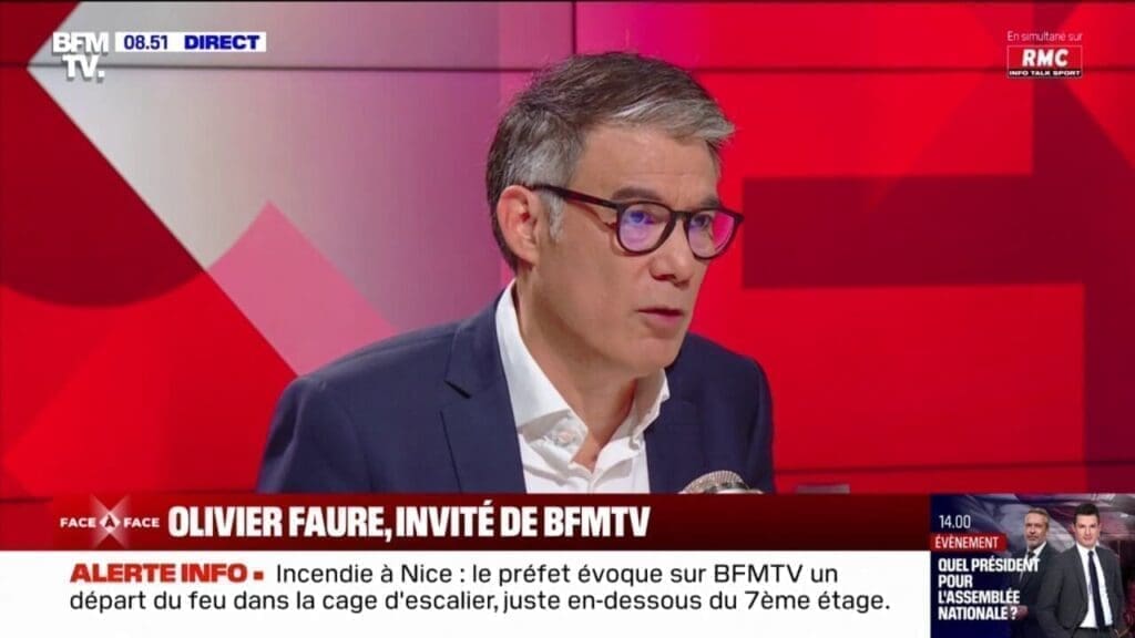 Quand-la-democratie-parle-il-faut-la-respecter-Olivier-Faure-accuse-Emmanuel-Macron-de-creer-du-desordre-1905679