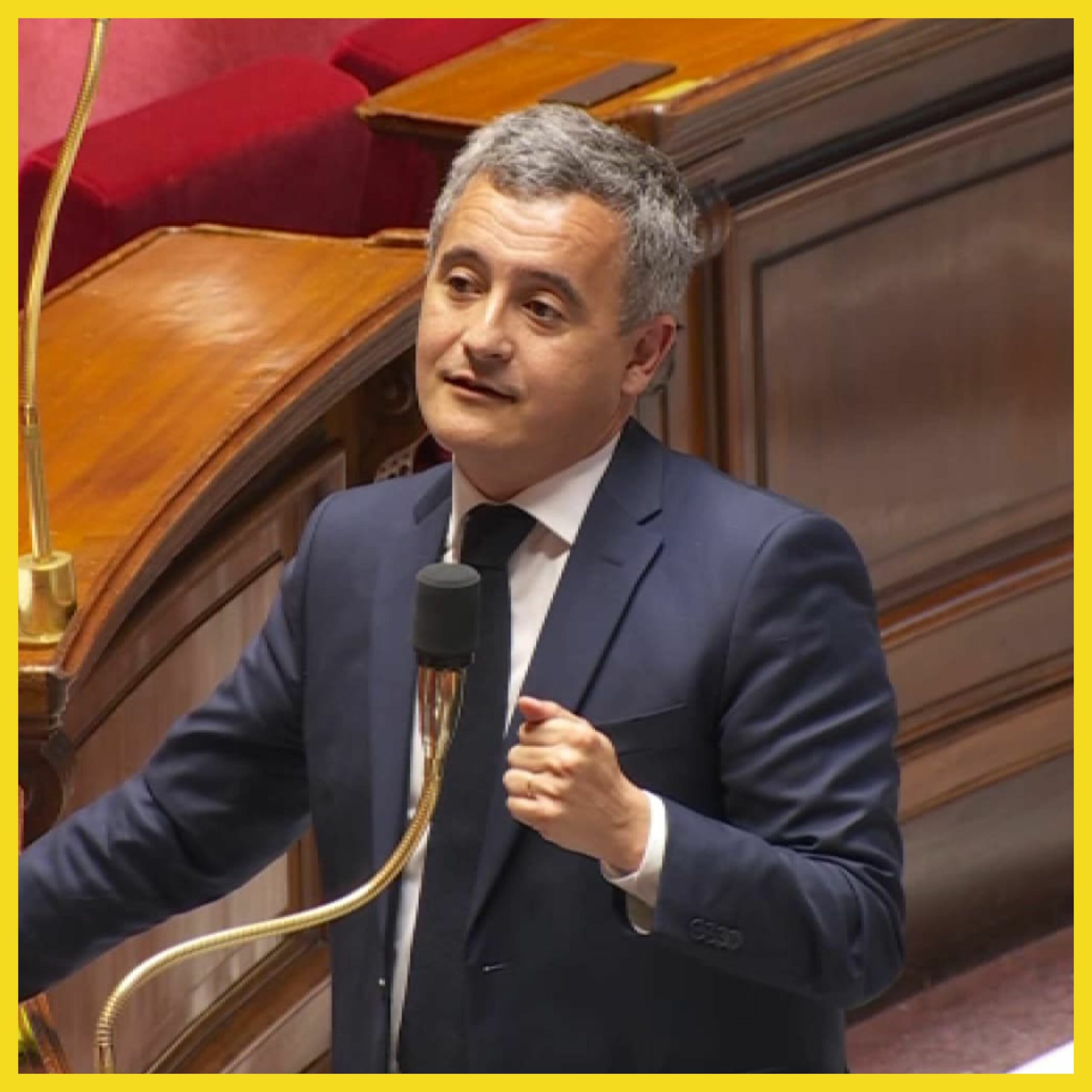 Darmanin conteste le leadership d’Attal dans un SMS aux députés Renaissance