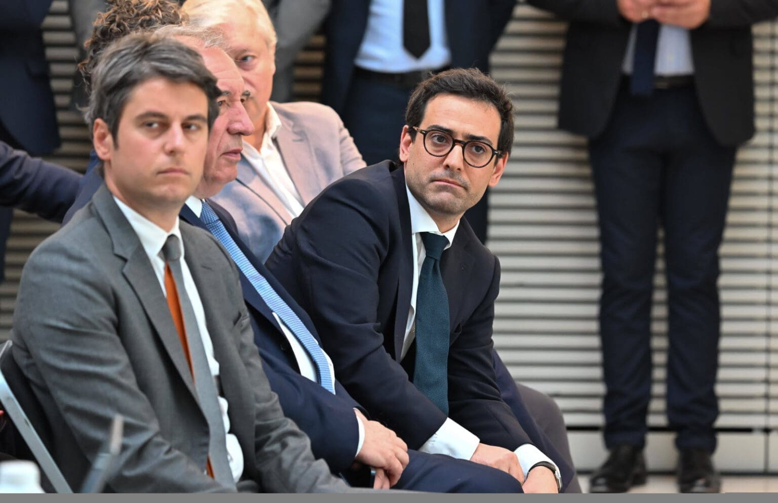 gabriel-attal-francois-bayrou-et-stephane-sejourne-jeudi-lors-de-la-conference-de-presse-d-emmanuel-macron-photo-sipa-jacques-witt-1718274992