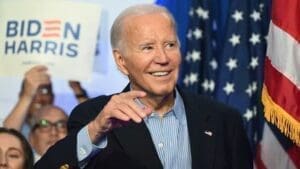Joe Biden appelle les démocrates à s'unir en prenant exemple sur la France