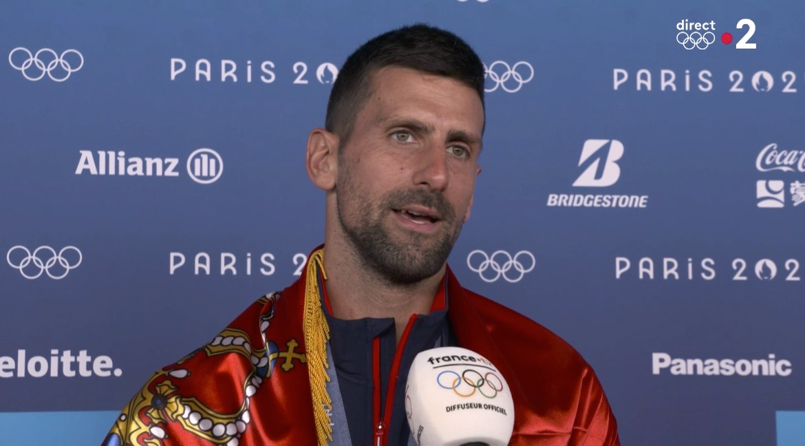 EXCLU – JO PARIS 2024 – Novak Djokovic, champion olympique de tennis: « Grandir dans une ville déchirée par la guerre m’a forgé. »