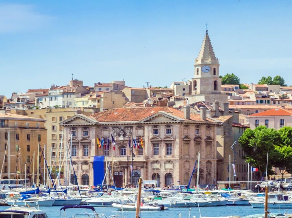 Hotel-de-Ville-Mairie-Vieux-Port-Marseille