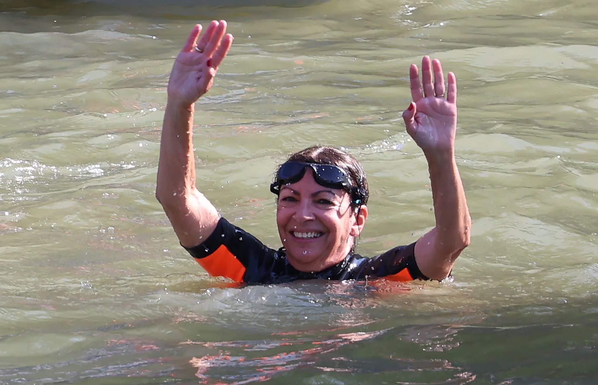 Anne Hidalgo s’est baigné une nouvelle fois dans la Seine avant les Jeux paralympiques