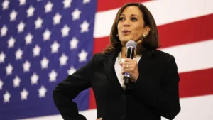 Kamala Harris s’apprête à être investie par le parti démocrate dans une convention sous haute tension