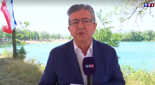 Mélenchon propose un gouvernement sans LFI : défi aux macronistes et à la droite